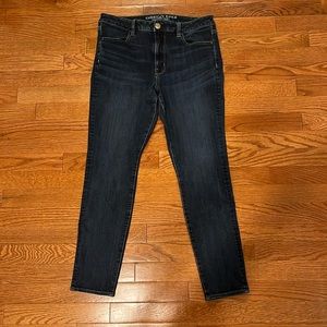 American Eagle Hi-Rise Jegging